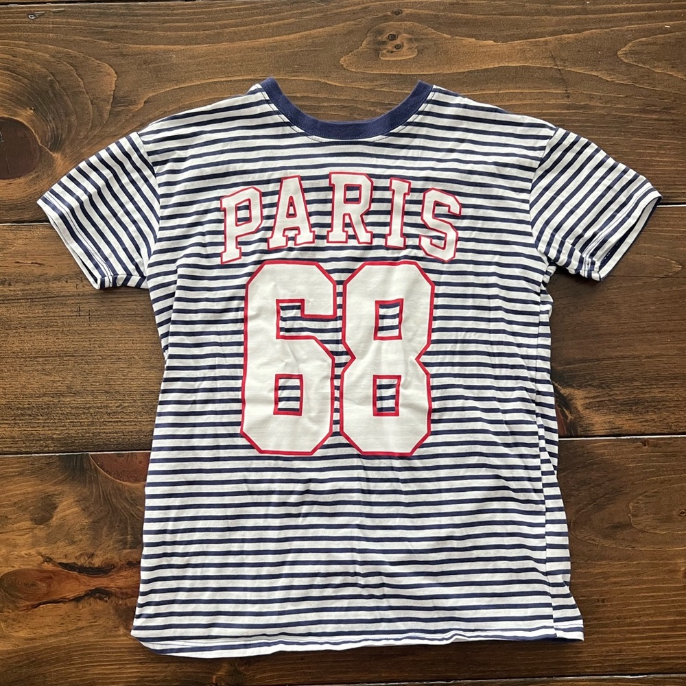 Girls M (10/12) Graphic Tee
